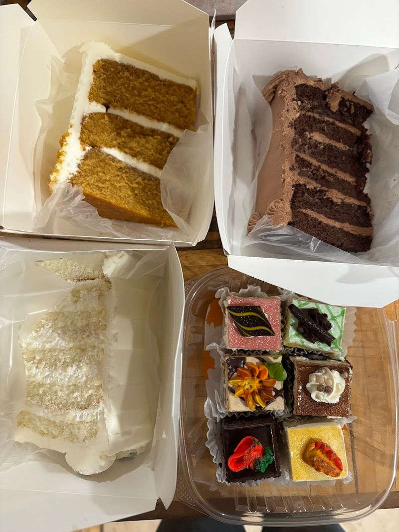 Pastries, Bars, and the Smaller Treats Worth Trying Pastries, Bars, and the Smaller Treats Worth Trying