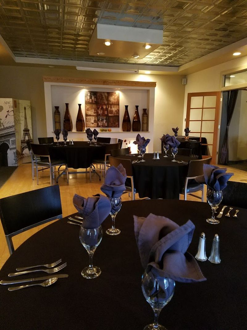 Perfect for Special Occasions and Business Meals Perfect for Special Occasions and Business Meals