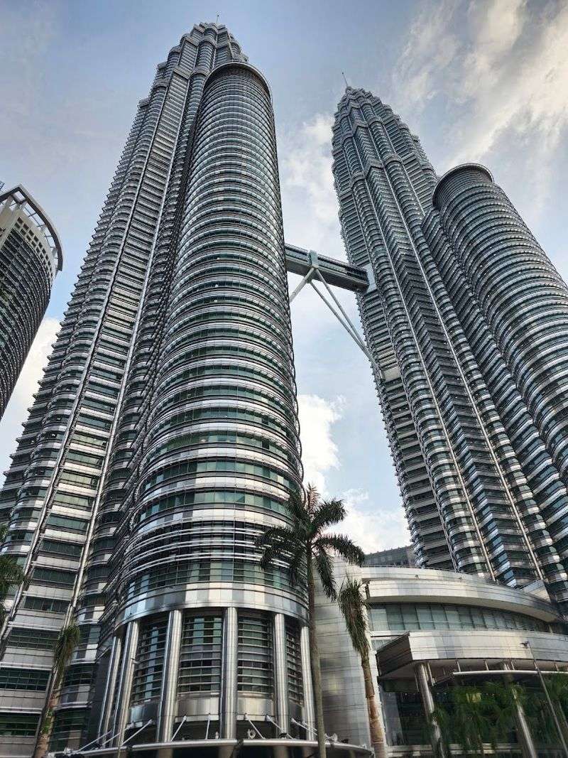 Petronas Twin Towers — Kuala Lumpur, Malaysia