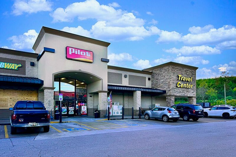 Pilot Flying J