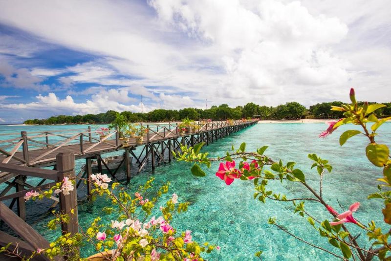 Pom Pom Island, Sabah Pom Pom Island, Sabah