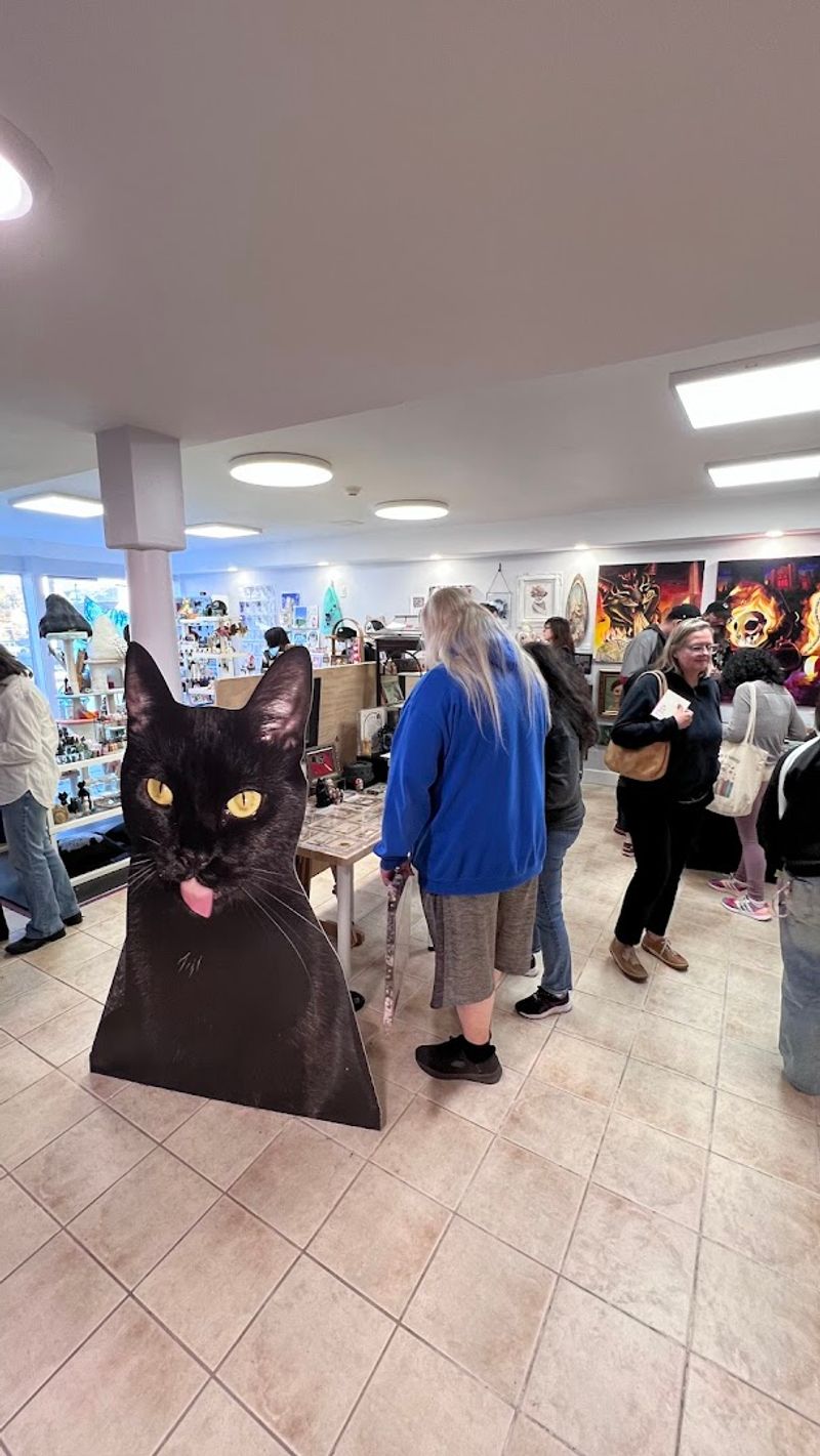 Pop-Up Events That Keep the Space Alive