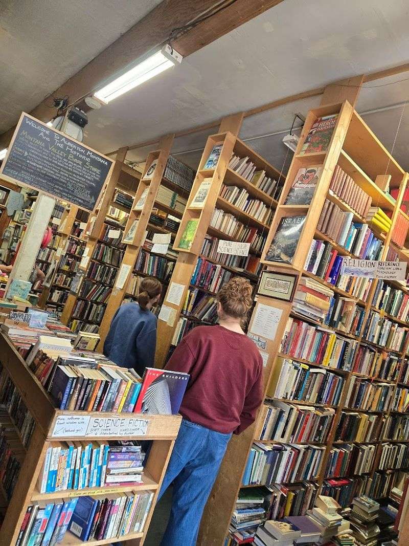 Practical Tips for Planning Your Visit