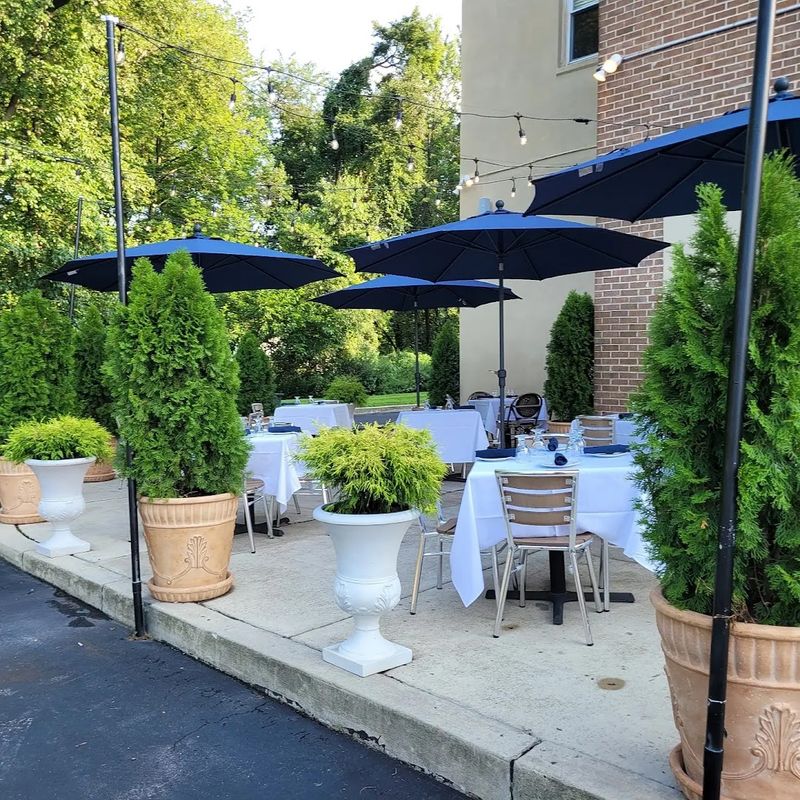 Practical Tips for Planning Your Visit to Osteria Saporino