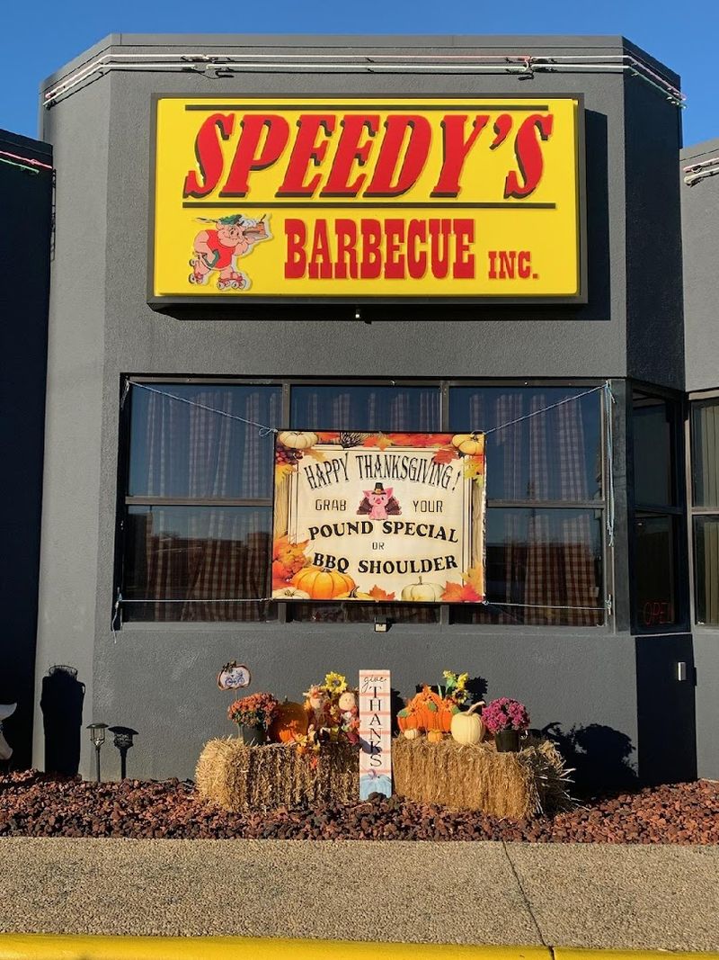 Practical Tips for Your Visit to Speedy's BBQ