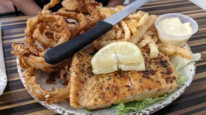 Prices, Portions, and the Value That Keeps Regulars Coming Back