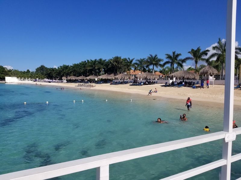 Puerto Seco Beach - Discovery Bay