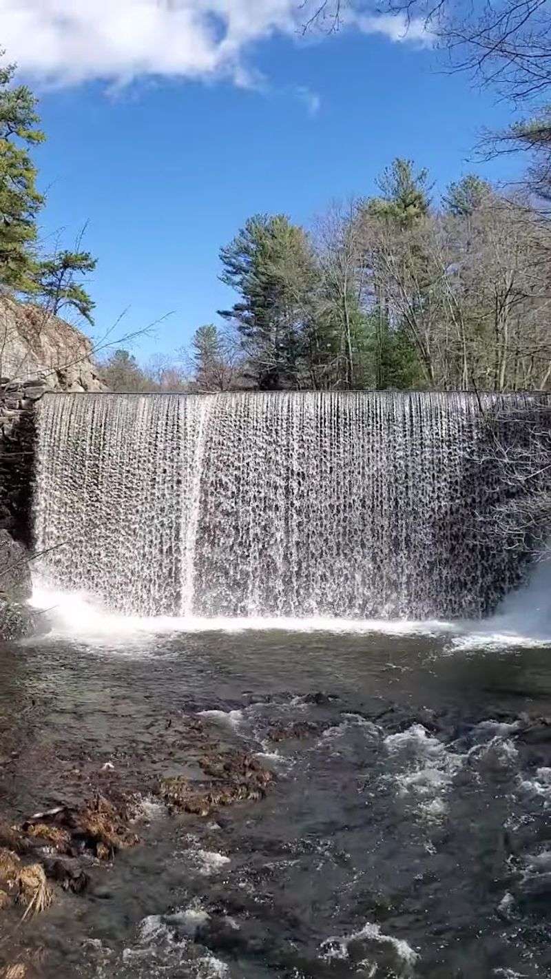 Puffers Falls: The Waterfall Worth Finding Puffers Falls: The Waterfall Worth Finding