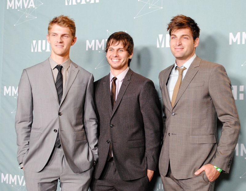 'Pumped Up Kicks' - Foster the People (2010) 'Pumped Up Kicks' - Foster the People (2010)