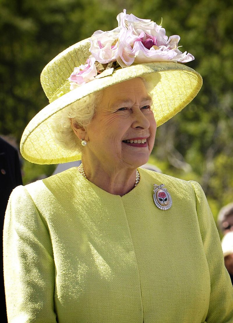 Queen Elizabeth II and Queen Victoria