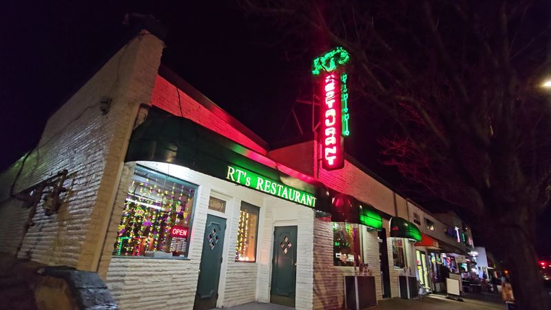 RT's Restaurant, Alexandria, Virginia