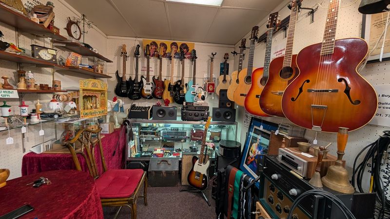 Red Bank Antiques, Red Bank, New Jersey