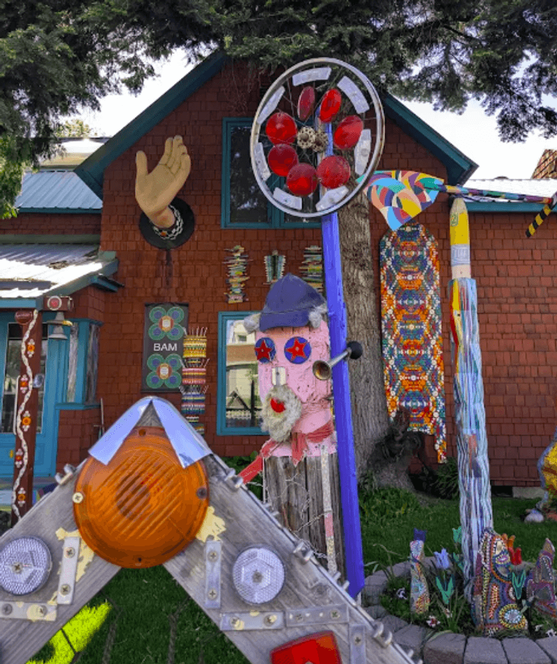 Road Reflectors as Art Material