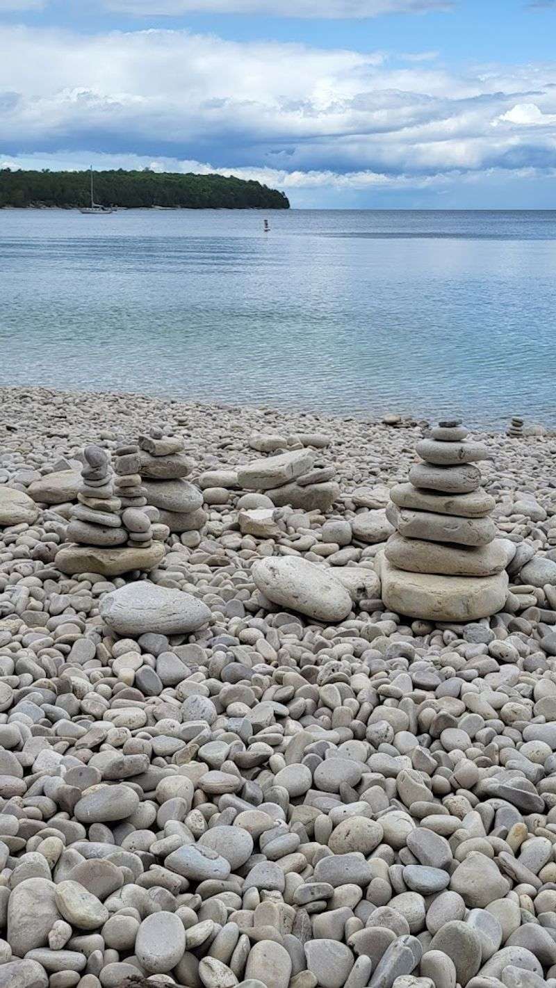 Rock Stacking and the Cairn Tradition Rock Stacking and the Cairn Tradition