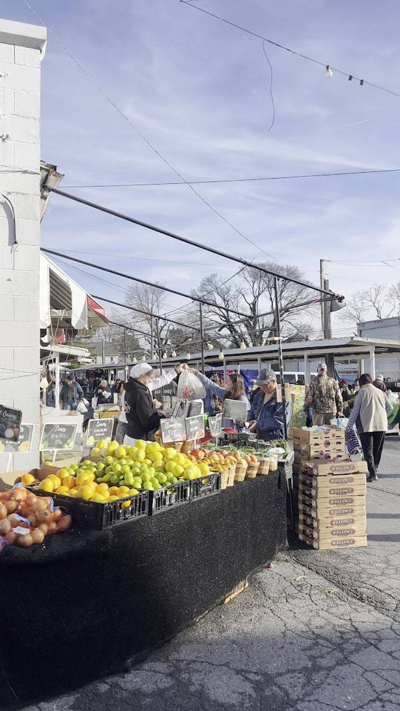 Root's Country Market & Auction, Manheim, PA