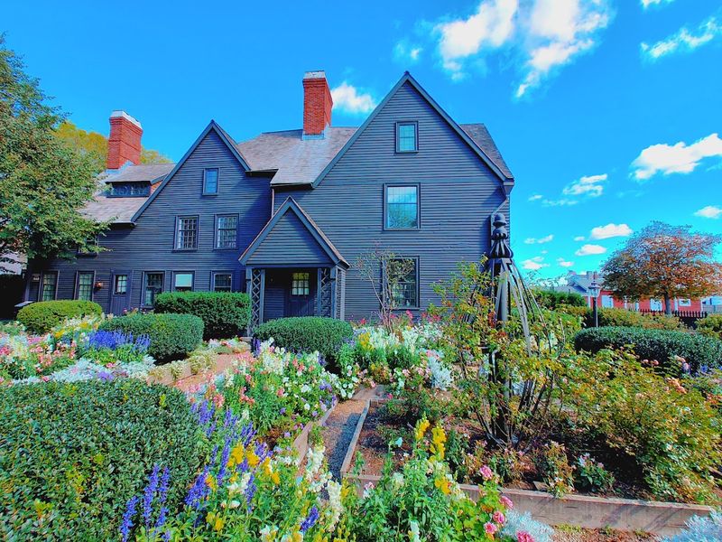 Salem Beyond October: Why Off-Peak Visits Have Real Advantages