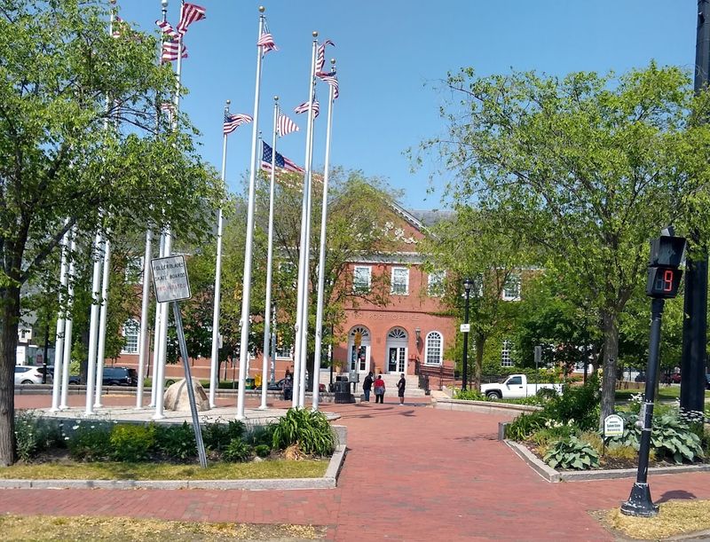 Salem as the Right Setting for This Story Salem as the Right Setting for This Story
