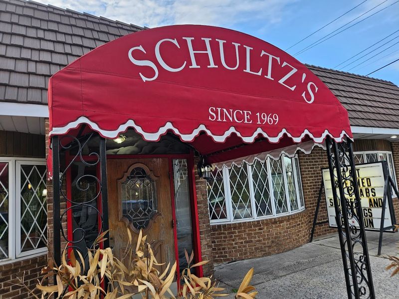 Schultz's Crab House, Essex, Maryland