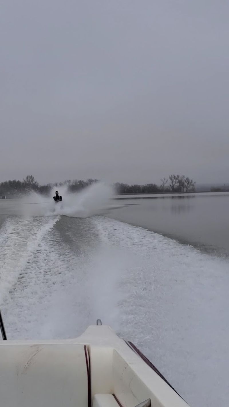 Seasonal Rhythms at Lake Hiwassee
