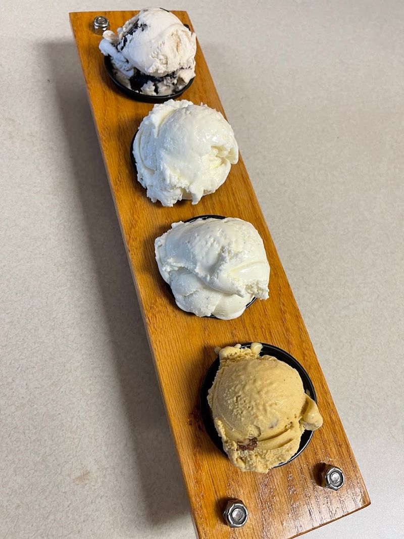 Seasonal and Rotating Flavors Keep Regulars Hooked Seasonal and Rotating Flavors Keep Regulars Hooked