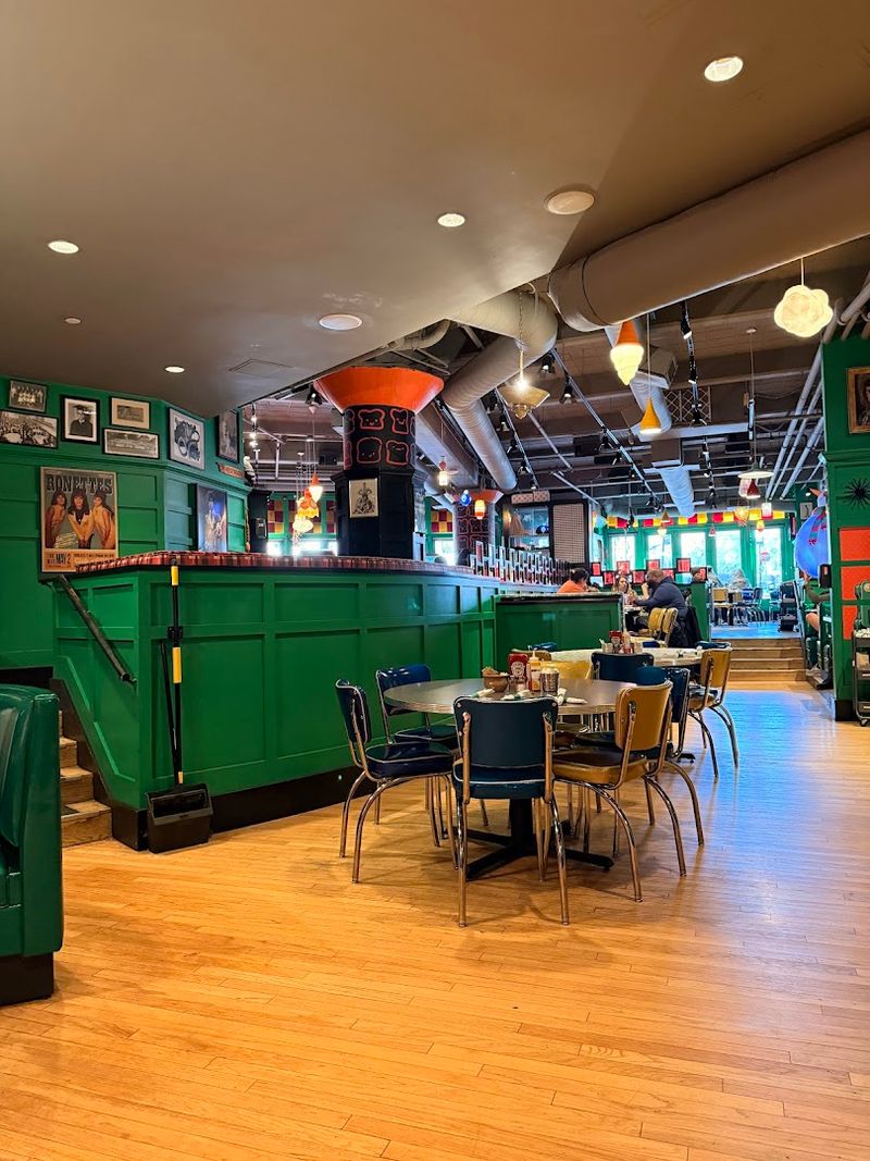 Seating Options And Bar Dining Seating Options And Bar Dining