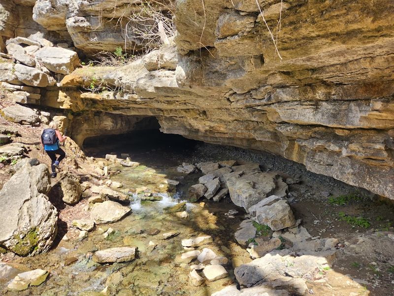 Sheep Cave and the Underground World Below the Trail Sheep Cave and the Underground World Below the Trail