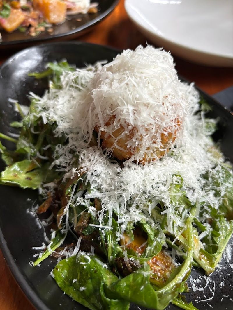 Signature Dishes That Keep Showing Up Signature Dishes That Keep Showing Up