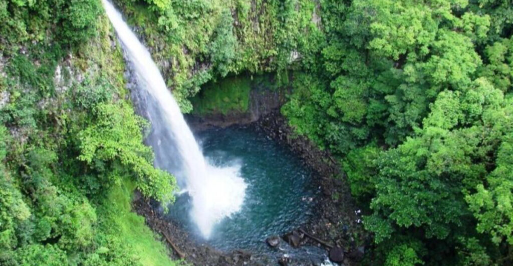 Skip the Europe Crowds for These Beautiful Central America Escapes