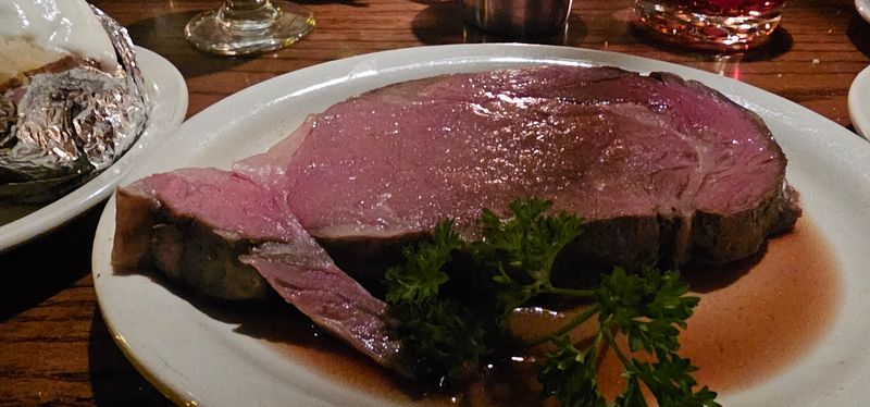 Slow-Cooked Prime Rib That Has Earned Its Reputation Slow-Cooked Prime Rib That Has Earned Its Reputation