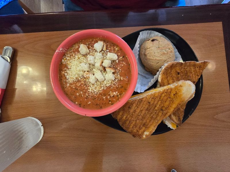 Soups, Sandwiches, and the Monte Cristo That Earns Its Reputation Soups, Sandwiches, and the Monte Cristo That Earns Its Reputation
