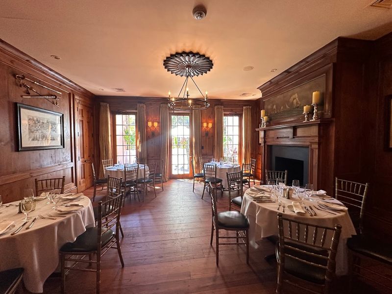 Southern Fine Dining Done With Conviction Southern Fine Dining Done With Conviction