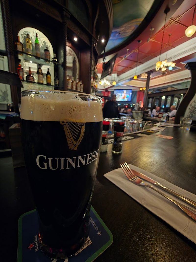 Sports Viewing Done Right Without The Chaos