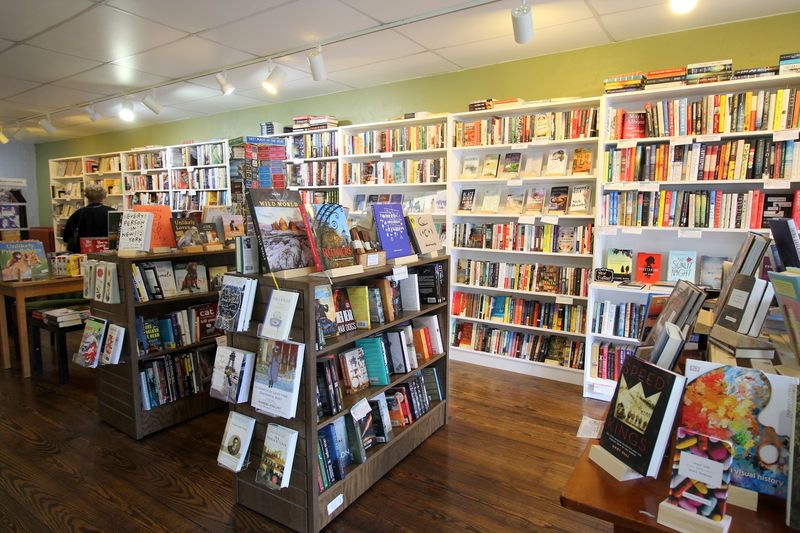 Staff Picks That Actually Mean Something Staff Picks That Actually Mean Something
