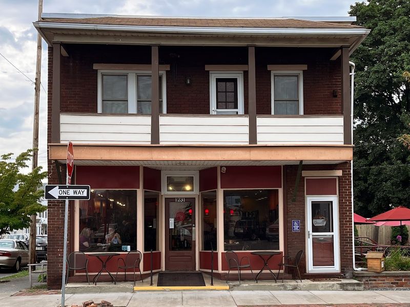 Standing Stone Coffee Company, Huntingdon, Pennsylvania Standing Stone Coffee Company, Huntingdon, Pennsylvania