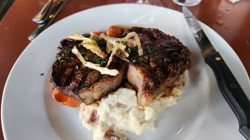 Standout Meat and Poultry Options Standout Meat and Poultry Options