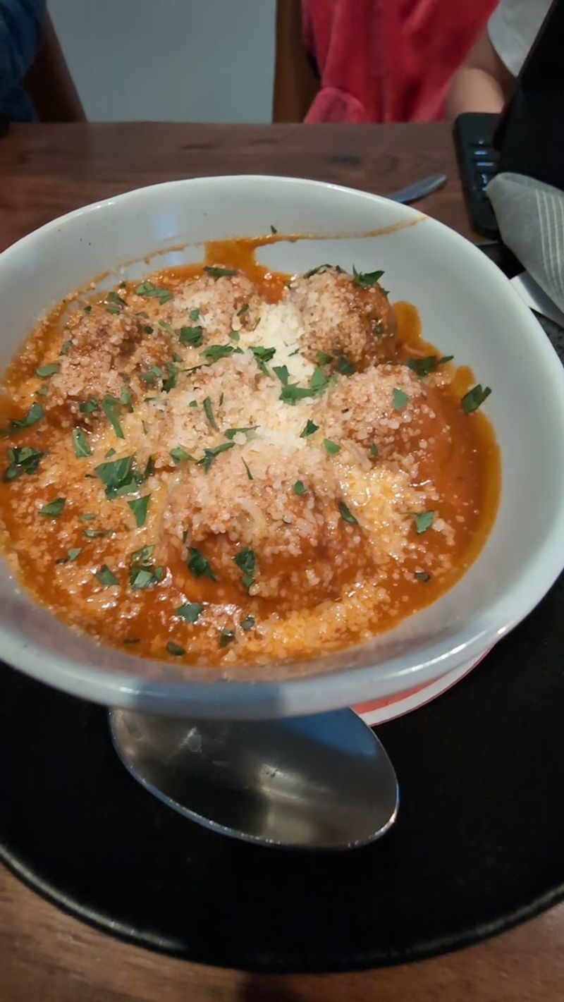 Starters That Set the Tone for the Whole Meal Starters That Set the Tone for the Whole Meal