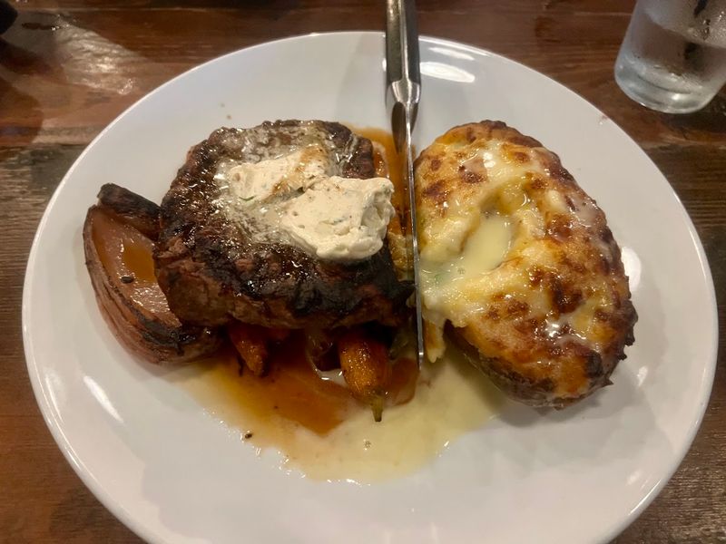 Steaks and Mains Worth Dressing Up For