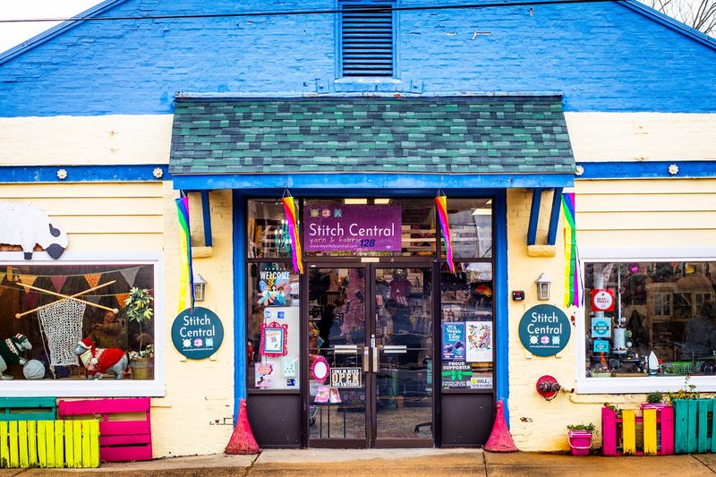 Stitch Central, Glenside, Pennsylvania