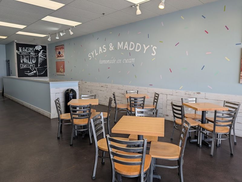 Sylas and Maddy's Homemade Ice Cream, Olathe, Kansas