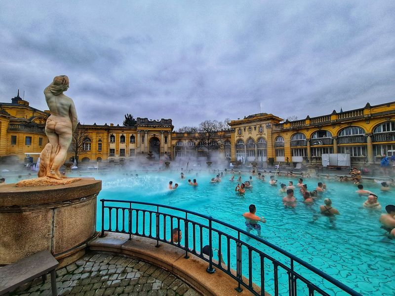 Széchenyi Baths (Hungary) Széchenyi Baths (Hungary)