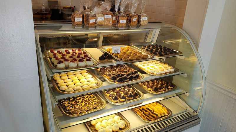 Tarts, Pies, and the Smaller Bites Worth Ordering