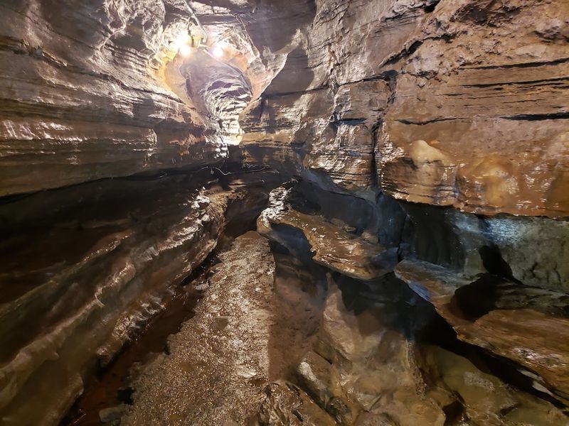 Temperature and What to Wear Before You Head Underground Temperature and What to Wear Before You Head Underground