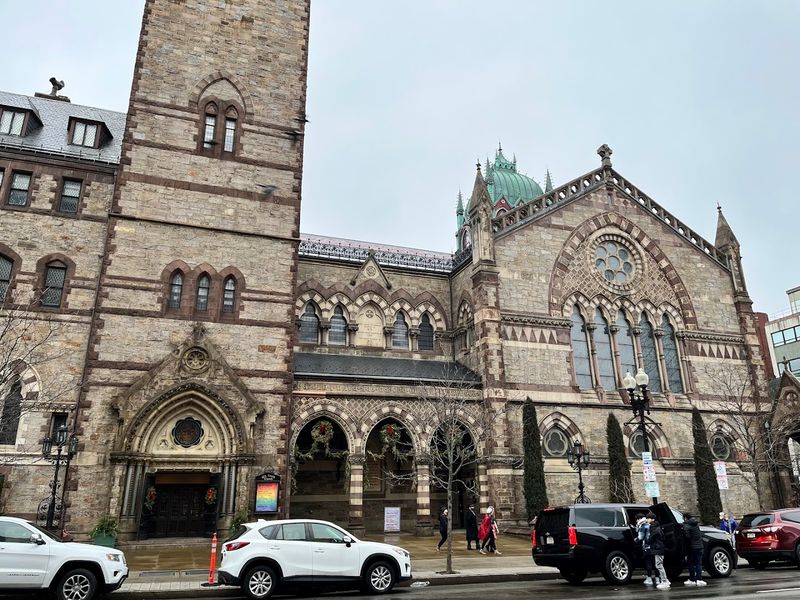 The 1875 Building and Its Venetian Gothic Design The 1875 Building and Its Venetian Gothic Design