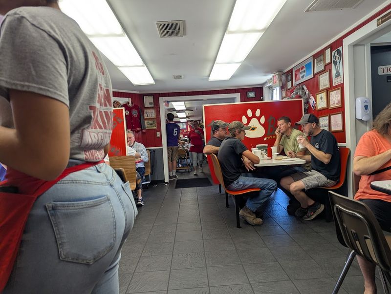 The Atmosphere Inside: Cozy, Crowded, and Full of Character
