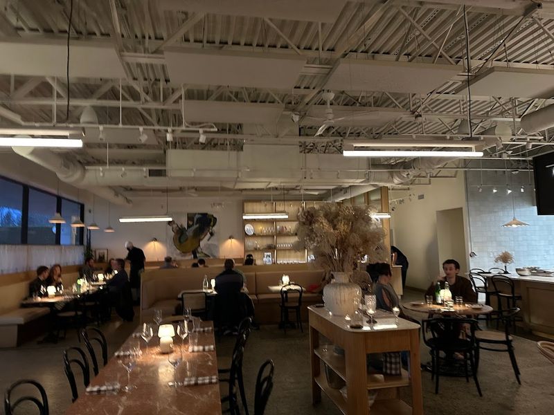 The Atmosphere Inside: Minimalist, Intimate, and Alive The Atmosphere Inside: Minimalist, Intimate, and Alive