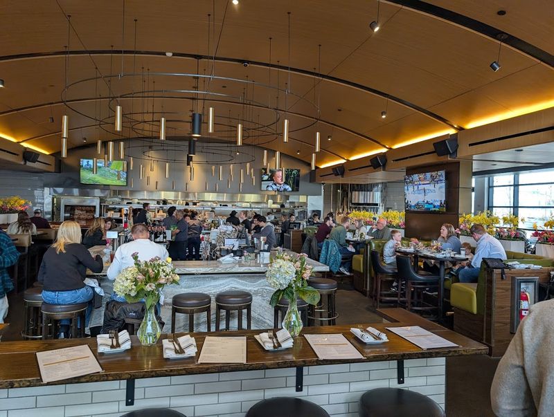 The Atmosphere That Makes Meals Feel Special