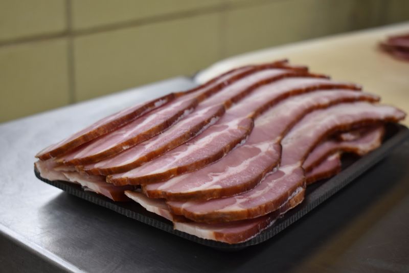 The Bacon That People Cross State Lines For The Bacon That People Cross State Lines For