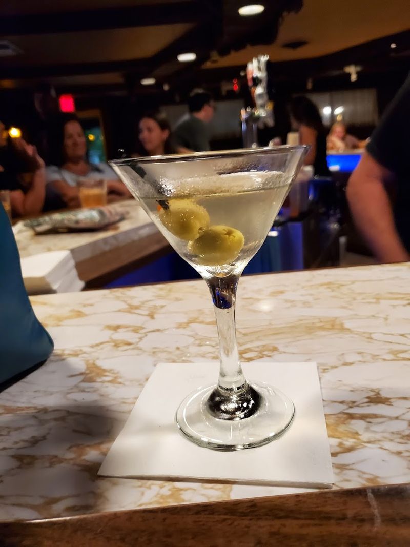 The Bar Experience Before Your Table Is Ready