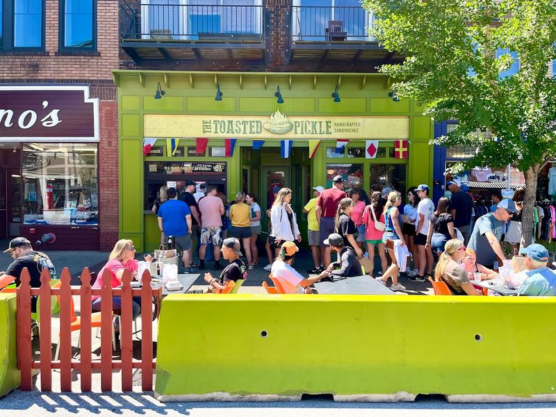 The Bigger Picture: Why People Keep Coming Back