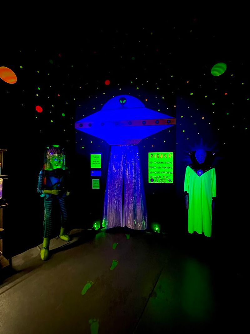 The Blacklight Effect That Changes Everything The Blacklight Effect That Changes Everything